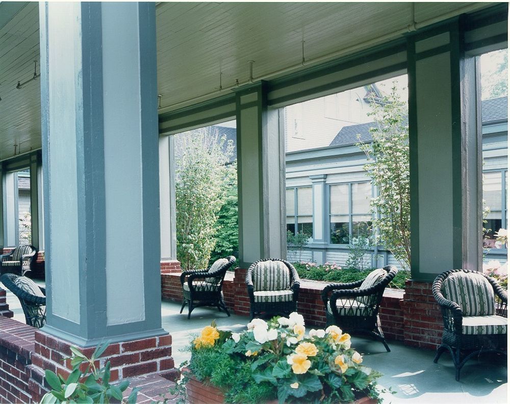Roycroft Inn East Aurora Ngoại thất bức ảnh